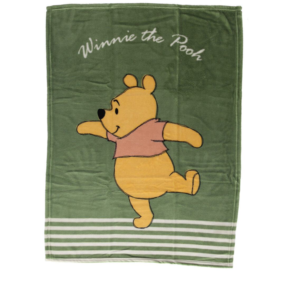 Koralų vilnos žalias pledas Winnie the Pooh