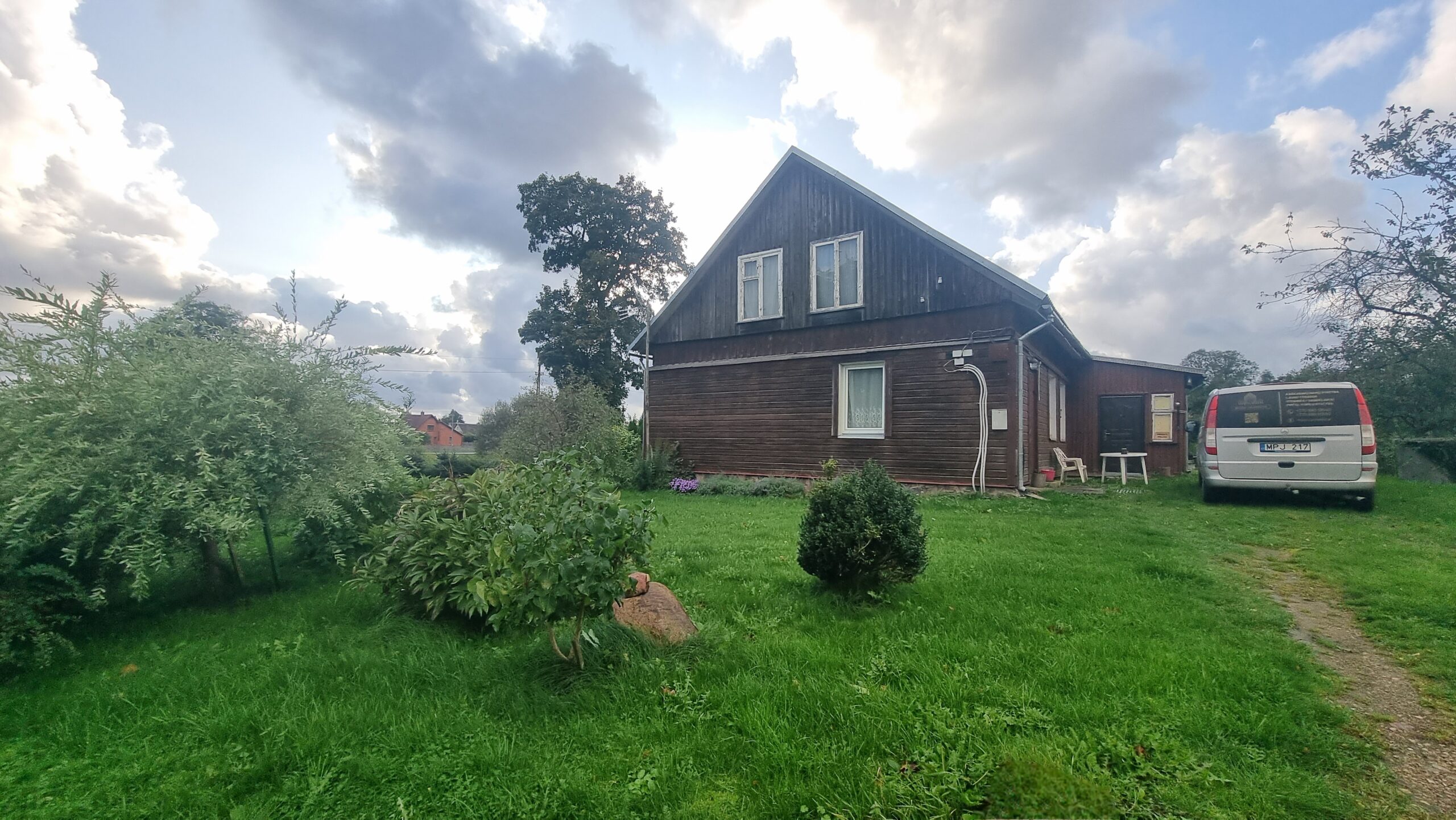 Parduodamas namas 44a ir ūkinis pastatas 480m2