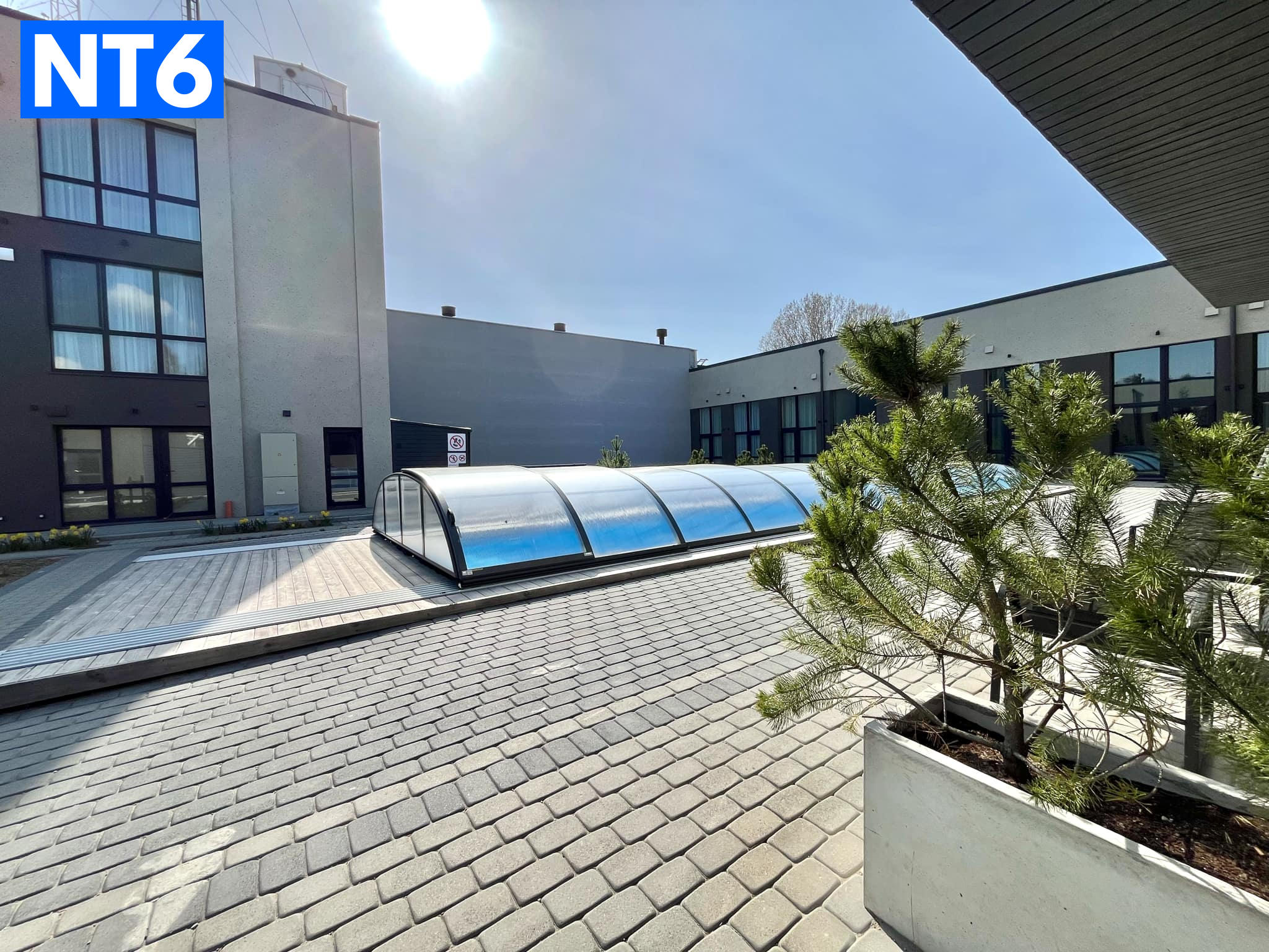 PARDUODAMAS 26 M2 LOFTAS SU ŠILDOMU BASEINU