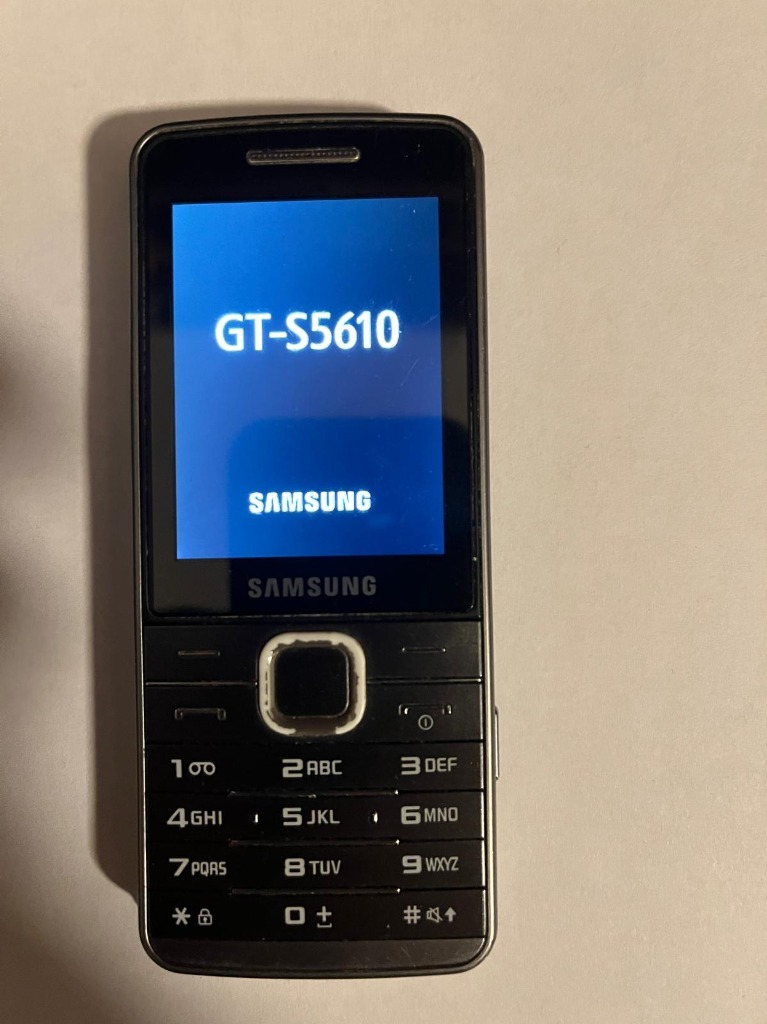 Sveiki parduodu telefonus siunčiu paštu LP express.