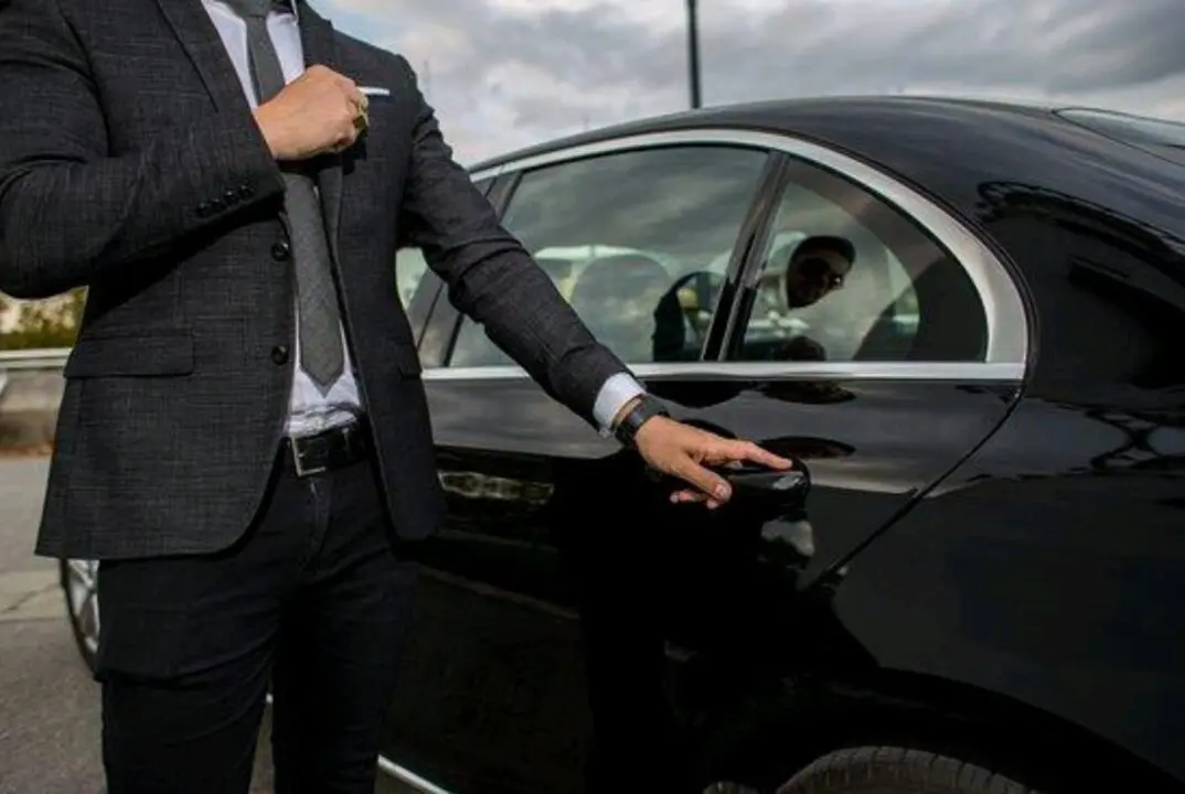 Keleivių vežimo, vairuotojo, auto nuomos paslaugos
