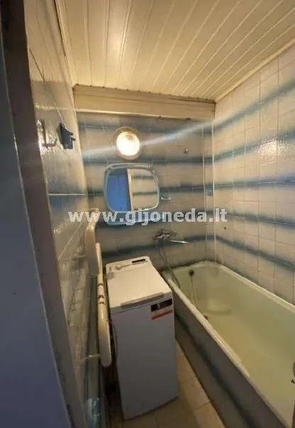 Pigiai parduodamas 1 kambario prie Klaipėdos Sodros.