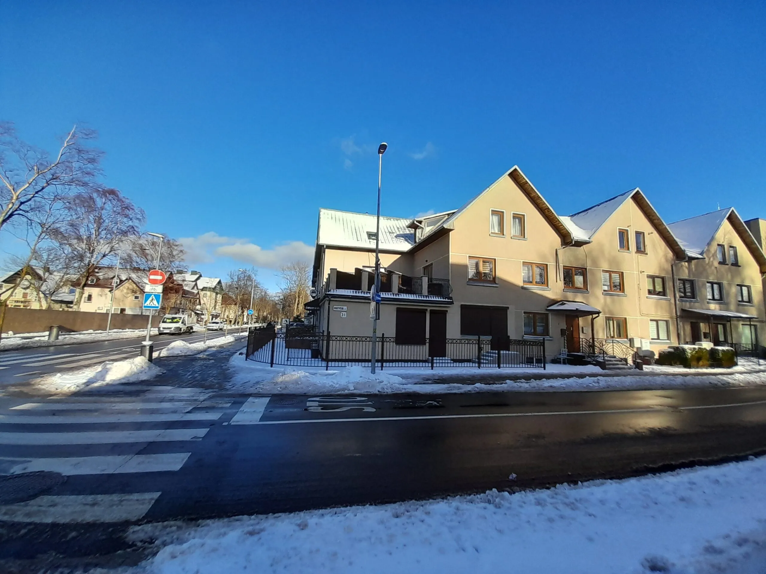 Parduodamas 275 kv.m. Kotedžas Palangos centre Vytauto g / Kastyčio g., Sankrižoje