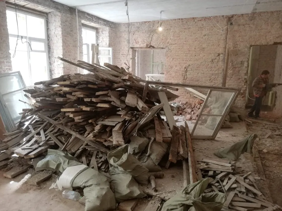 Statybinių atliekų, šiukšlių išvežimas