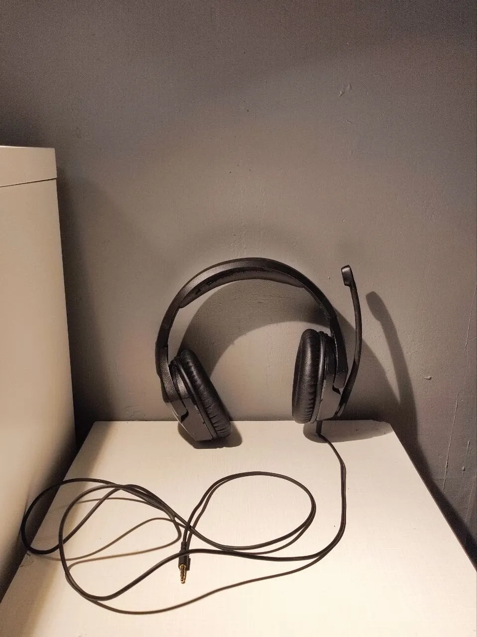 Žaidimų ausinės ” HyperX “.
