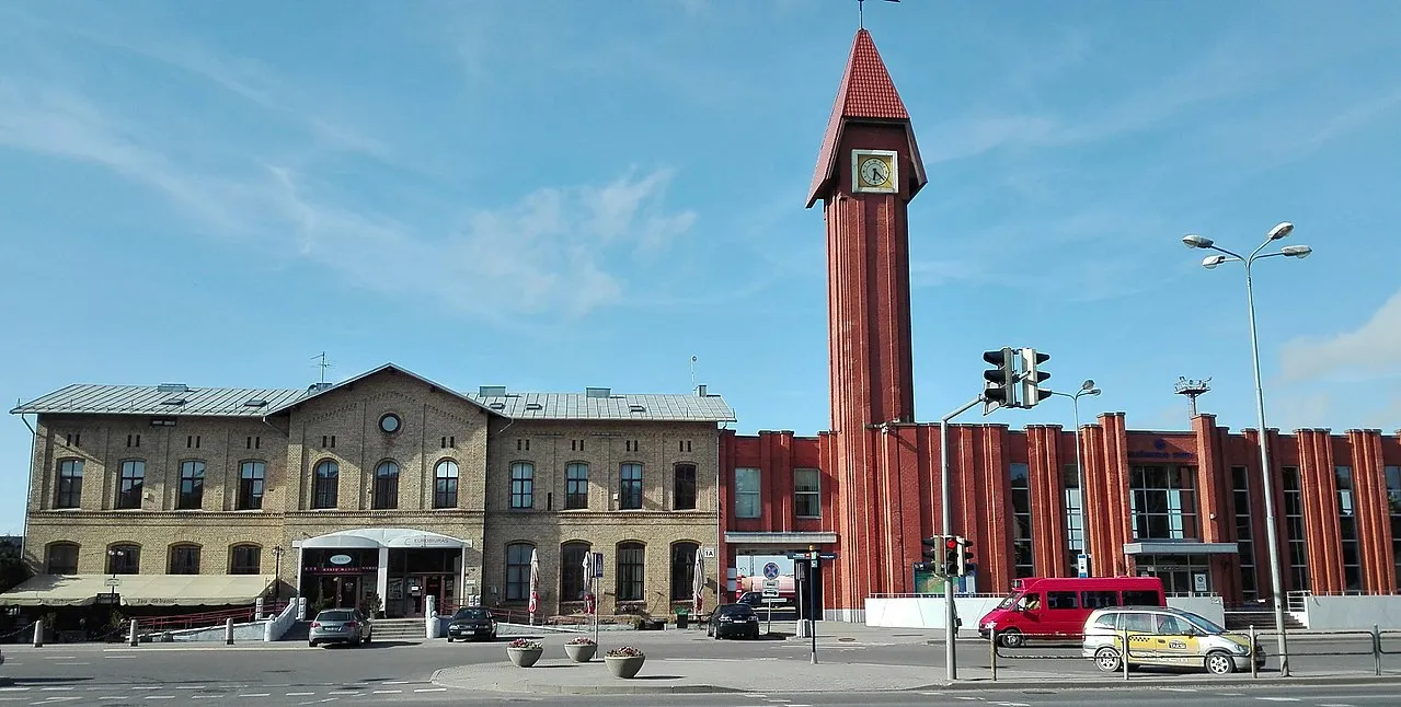 Parduodamos 147.93 kv.m. Kavinės – prekybinės patalpos Priestočio g. Šalia traulinių stoties