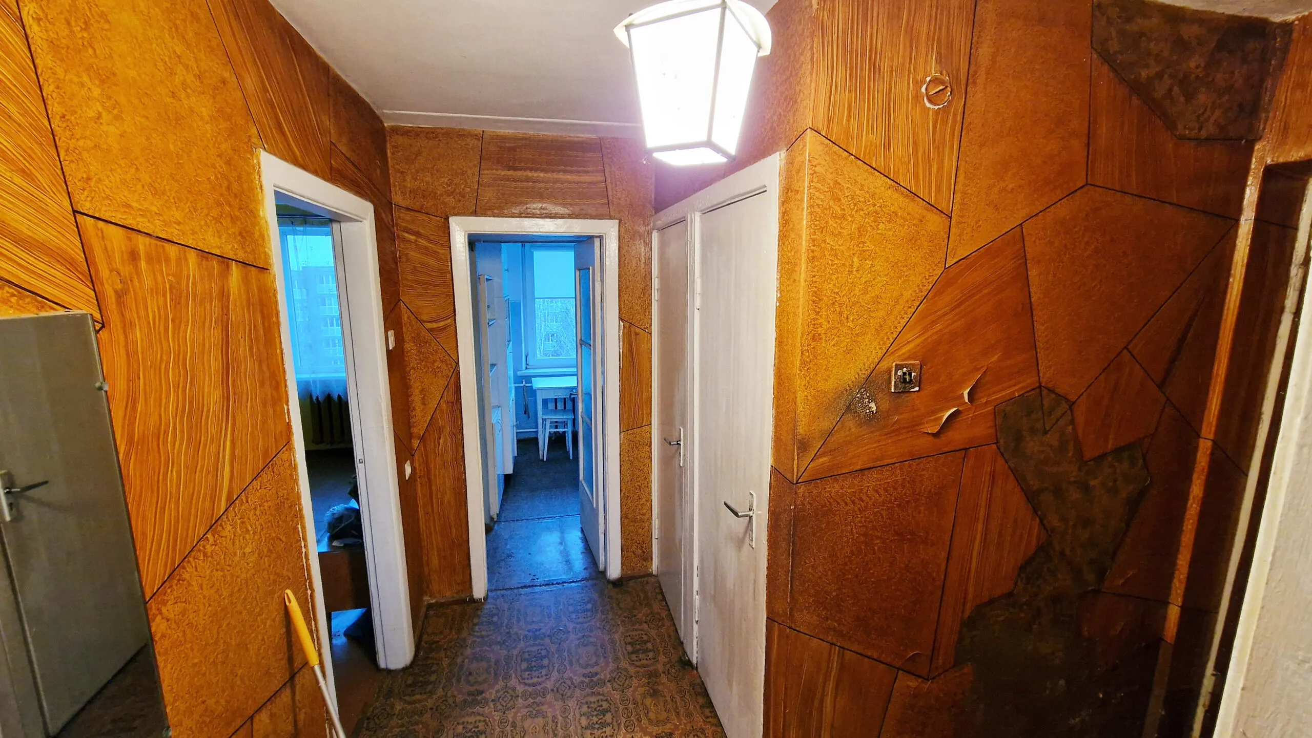 Siūlome Jums puikią galimybę įsigyti šviesų ir erdvų 2 kambarių butą, esantį Beržų g. 41, Panevėžyje