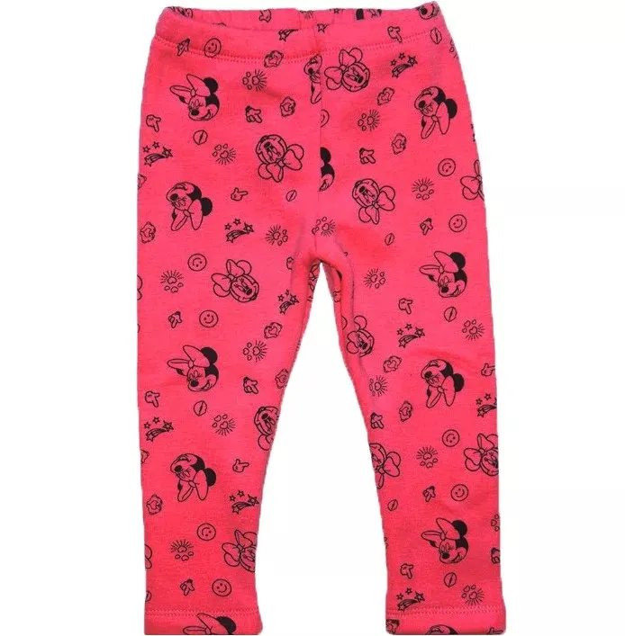 Raudonos pašiltintos tamprės Minnie